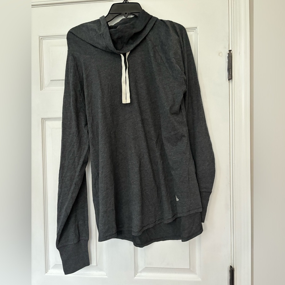 New Era ladies 2XL long sleeve